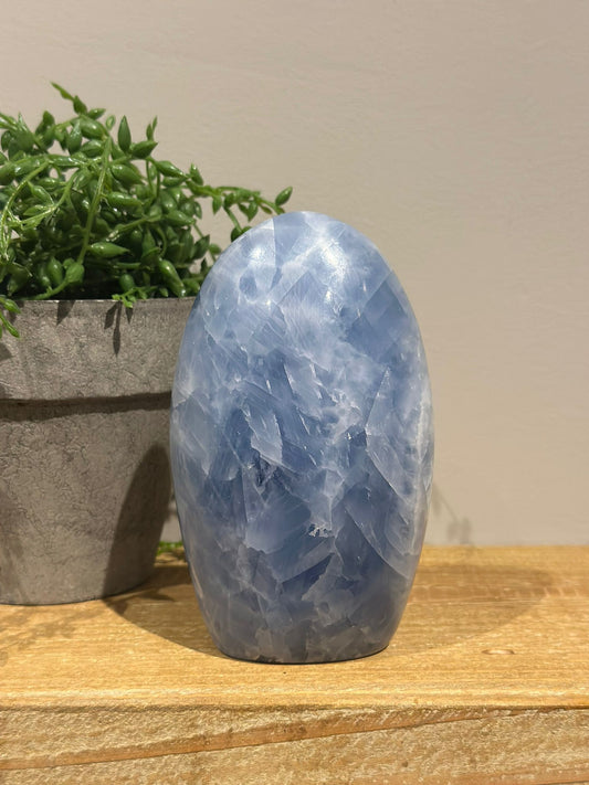 Calciet Blauw Sculptuur Geslepen | Nr. 1